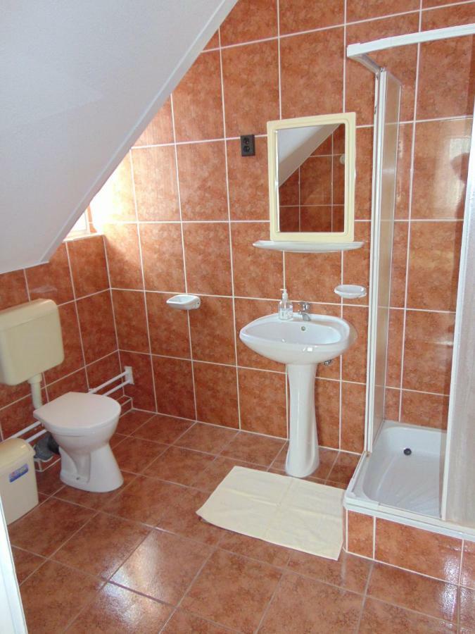 Anna Bathory Apartmanhaz Hajduszoboszlo Exterior photo